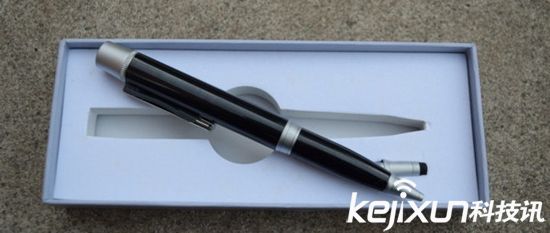 Beyond Ink圓珠筆 即可傳統書寫也可觸控屏幕