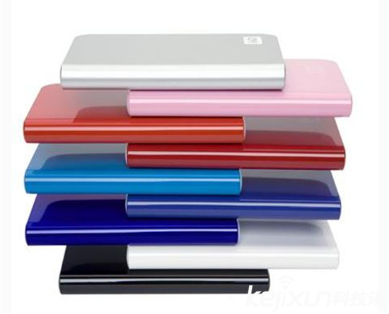 希捷推出新移動硬盤 容量超大傳輸速度快