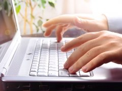 中國網(wǎng)民日均打字350億 愛直播更愛發(fā)紅包