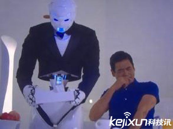 世界首個機器人管家入駐公寓 為租客提供智能服務