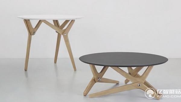 超有才華的小圓桌可秒變茶幾 過程相當機智