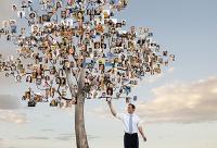 重回社交、視頻等業(yè)務重心 微博連續(xù)11個季度活躍用戶大幅增長