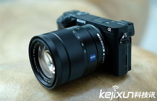 佳能發布最新旗艦微單EOS M5 五軸防震高速對焦