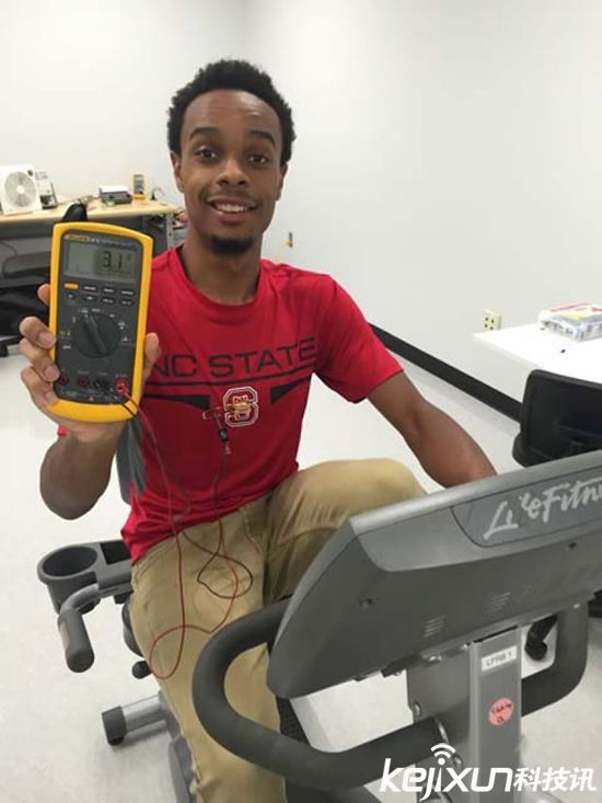 美國研發(fā)可穿戴發(fā)電器 用人體與環(huán)境溫差發(fā)電