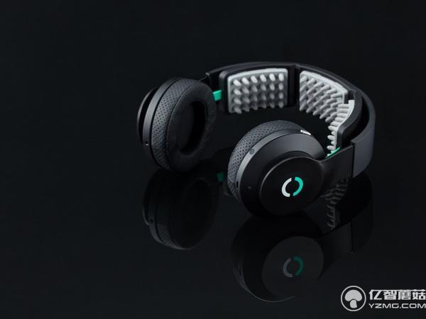 要當超級英雄了!這耳機能電擊大腦激發潛能