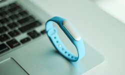 小米手環新增微信紅包提醒功能：再也不怕手慢無