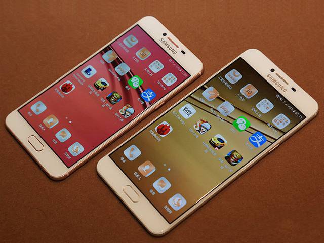 顏控黨購機法則:外觀銷魂 自拍強勢