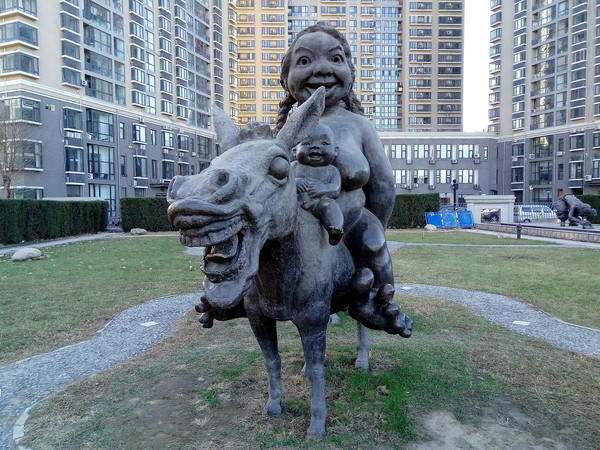 雕塑近景 雕塑近景