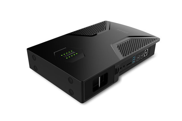 這個背包讓你玩VR頭盔不帶線 不過只能玩兩小時