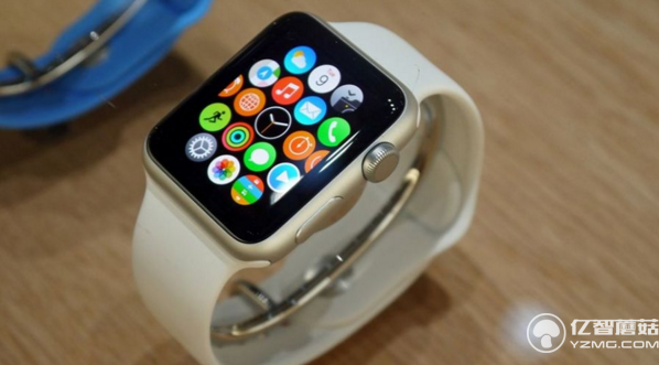 新專利暗示Apple Watch或?qū)⑴鋫鋱A形表盤