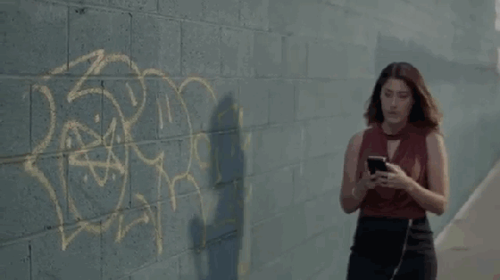 手機也能當武器 試試這款防狼手機殼