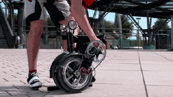 世界上最緊湊小巧的折疊自行車就是它了