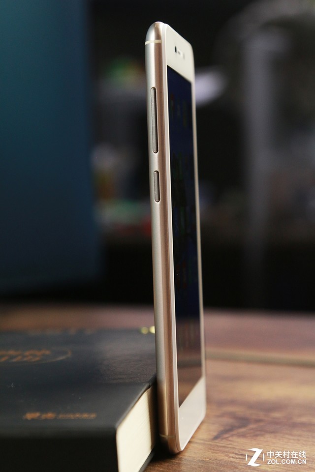 康佳R8手機(jī)評(píng)測(cè)