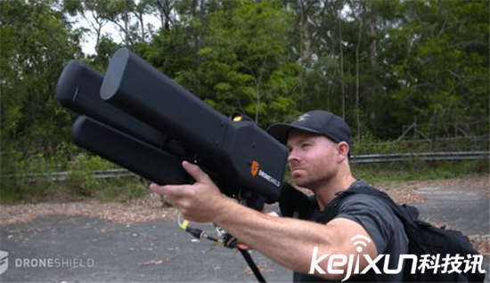 澳洲公司推出無彈搶 可溫柔“轟炸”無人機