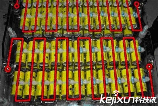 因過(guò)熱事故 特斯拉召回部分充電器