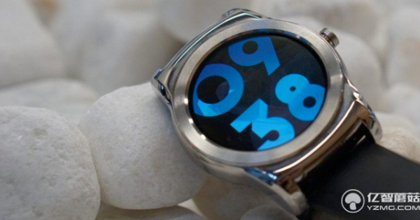 目前Sailfish OS已經成功地在智能手表和<a href=/notebook/tablet/ target=_blank class=infotextkey><a href=/notebook/tablet/ target=_blank class=infotextkey>平板</a></a><a href=/pc/ target=_blank class=infotextkey>電腦</a>上運行，所以如果不出意外的話，Sailfish OS推廣到智能手表上的難度并不大。