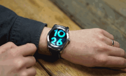 旗魚開發智能手表系統 也是傳統觸控式畫面簡約