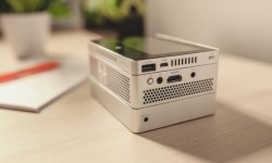 iBeamBLOCK投影儀：相當于高清投影儀+移動電源合體