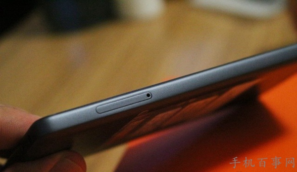 小米4c怎么插卡 小米4C裝SIM卡圖文教程