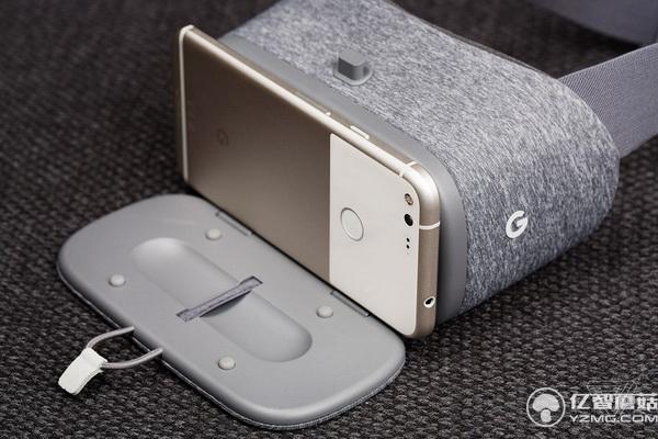 Daydream View外媒評測匯總：別迷信 小問題可真不少