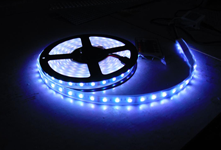 LED燈照射可治阿爾茨海默病？醫學新思路