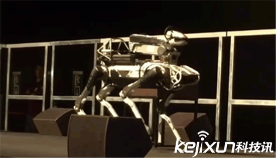 快遞公司欲使用機器狗派件 想法美好落地較難