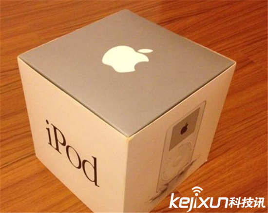 一部未拆封的初代ipod在ebay上出現 售價為20萬美元
