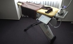 智能化交互式熨衣板讓家務(wù)更輕松：家庭主婦必入