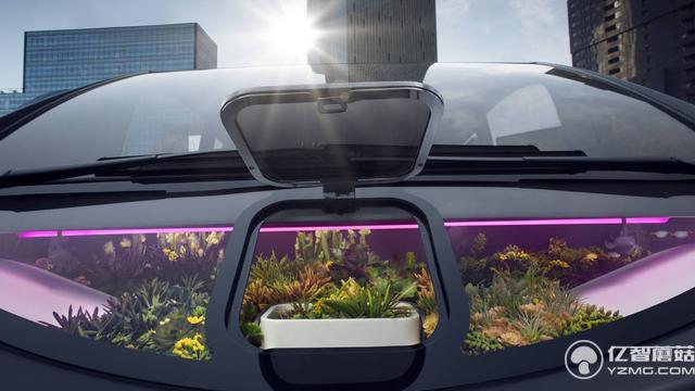 給電動汽車安上VR/AR窗戶是什么體驗?有點像客廳