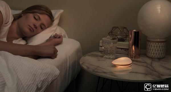 手里握著這個“香皂”就能平靜下來?我不信