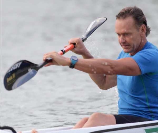 普通表也想刷表付款？貼上這個Curl可穿戴設備就行了