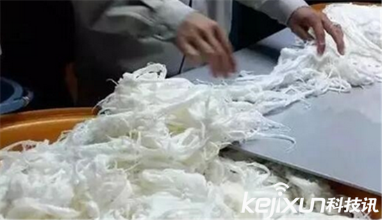 日本使用和紙做手機殼:厚度僅為0.02毫米 薄如蟬翼!