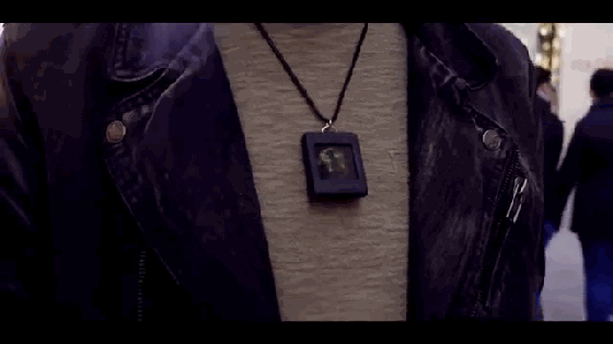 能聯網的智能吊墜 這回女友的照片可以隨時更新了