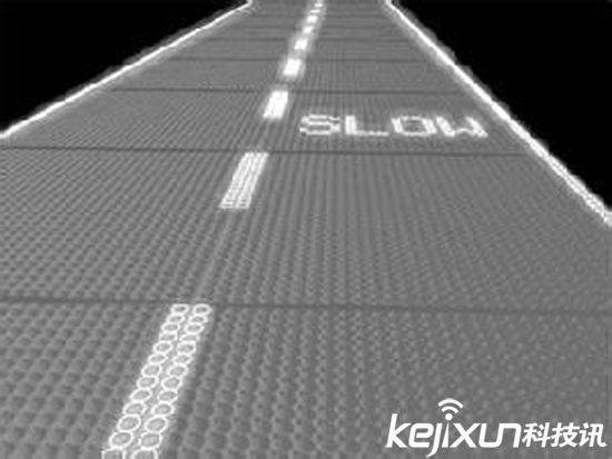 法國建成世界首條太陽能公路 為路燈提供電源