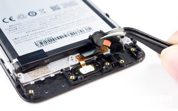 魅藍(lán)Note5做工怎么樣 魅藍(lán)Note5拆機(jī)圖解評測