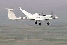 我國(guó)首架氫燃料電池飛機(jī)試飛成功 飛行全程零污染排放