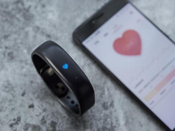 魅族手環評測:功能一應俱全 化繁為簡收放有度 魅族手環評測:功能一應俱全 化繁為簡收放有度