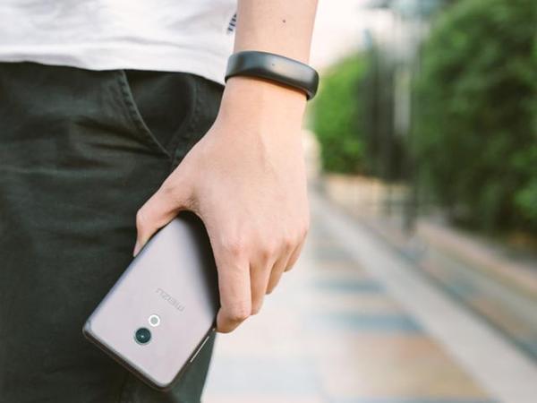 魅族手環評測:功能一應俱全 化繁為簡收放有度 魅族手環評測:功能一應俱全 化繁為簡收放有度