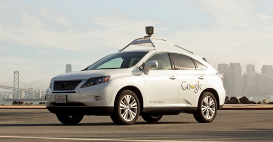 我們離開上一輛無人駕駛車去上班還有多遠？