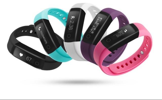評(píng)測(cè)小米手環(huán)2與樂心MAMBO2,智能手環(huán)該如何選購?