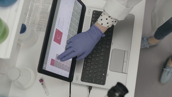 像iPad一樣操控筆記本?這個小玩意就能滿足你 像iPad一樣操控筆記本?這個小玩意就能滿足你 智能公會