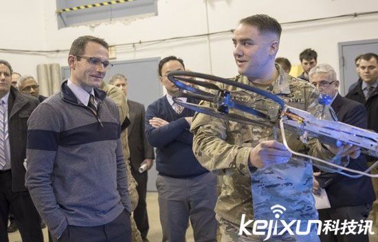 美國陸軍研發懸浮自行車 可30分鐘完成戰場補給