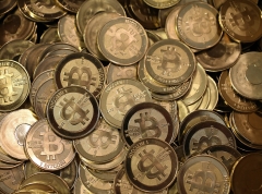 比特幣盤中突破1100美元 已接近歷史新高