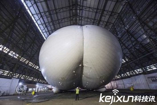 你見過飛在天上的屁股嗎?“飛行屁股”回來了