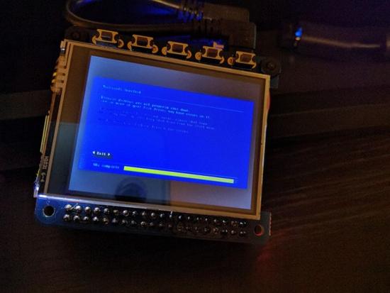 搭載Windows 98系統(tǒng)的智能手表:還能玩掃雷 搭載Windows 98系統(tǒng)的智能手表:還能玩掃雷