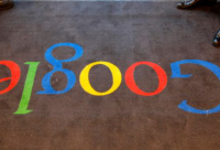 2017年 美國科技巨頭們面臨那些“當(dāng)頭一棒”