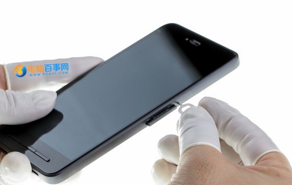 錘子T2后蓋怎么打開?錘子T2后蓋拆解教程