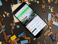 榮耀V9評(píng)測(cè)：高顏值有內(nèi)涵 手游玩家的利器