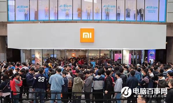 雷軍視察小米之家 卻被一件事情搞得非常郁悶