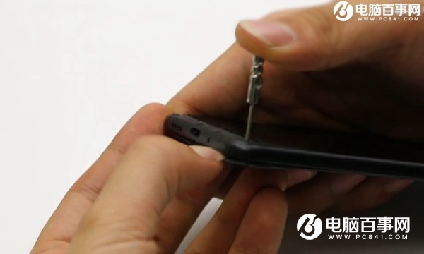 小米5C后蓋怎么打開?能換嗎?小米5c拆后蓋教程